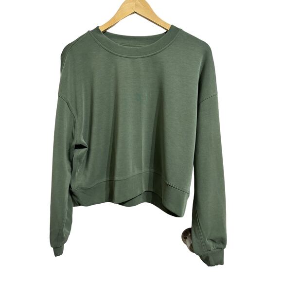 Lululemon Perfectly Oversized Cropped Crew Softstreme Green Twill size 12 - Picture 1 of 4